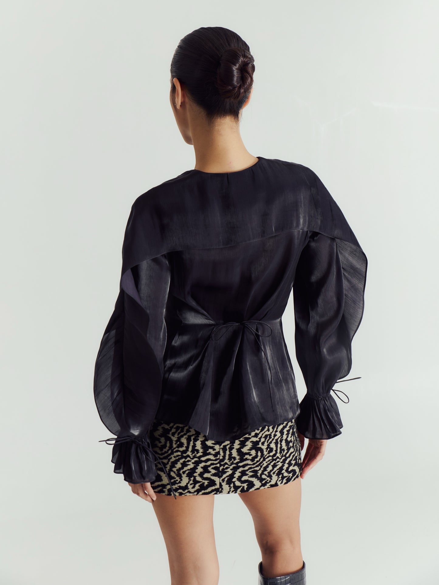 ISABELLA RUFFLED BLOUSE