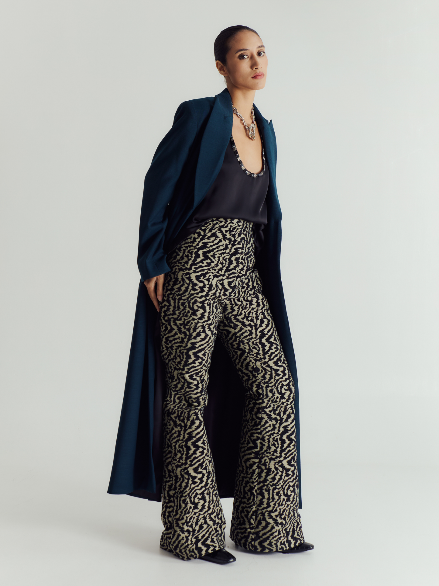 GISELLE FLARED PANTS