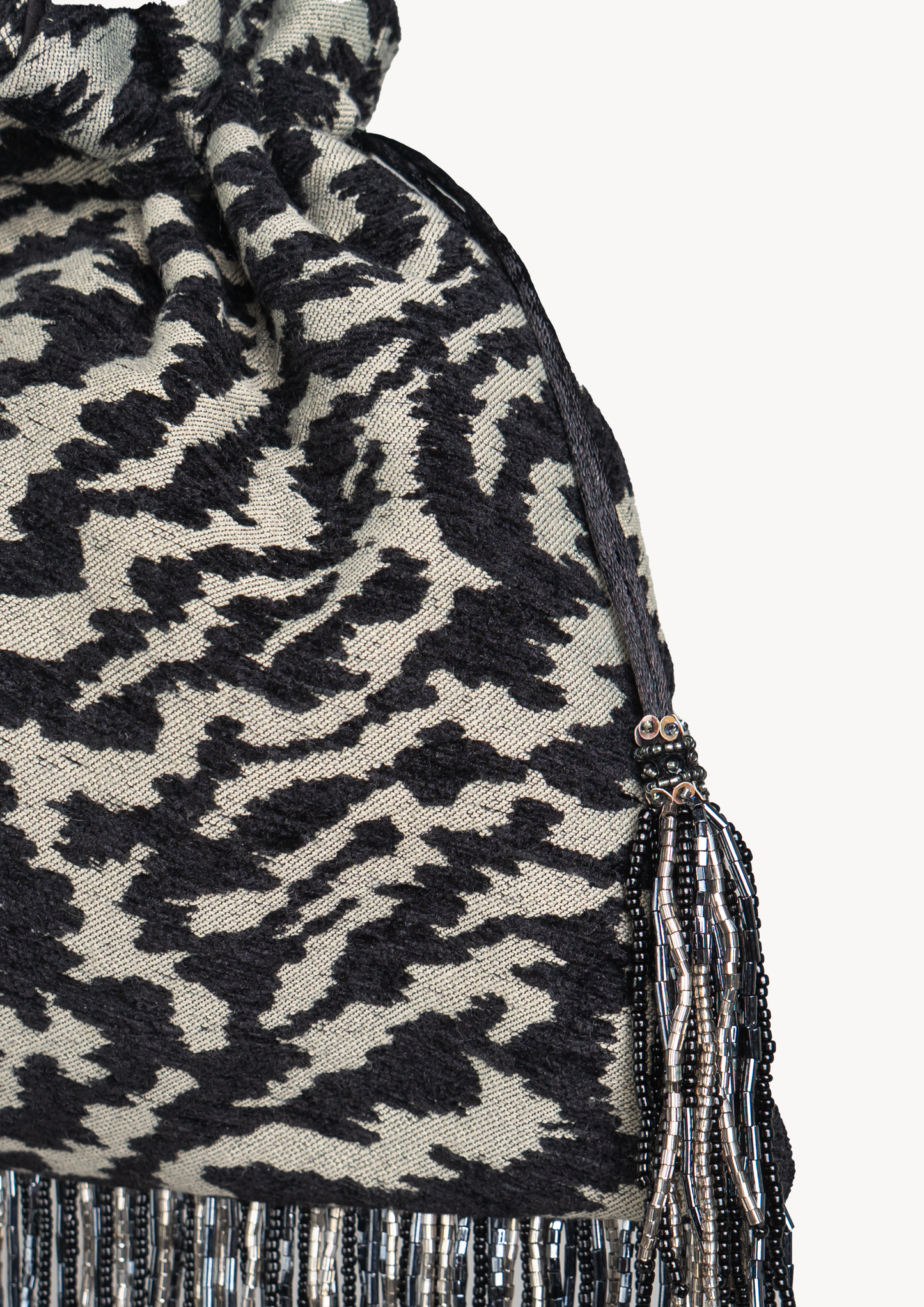 ZEBRA SMALL TASSEL BAG