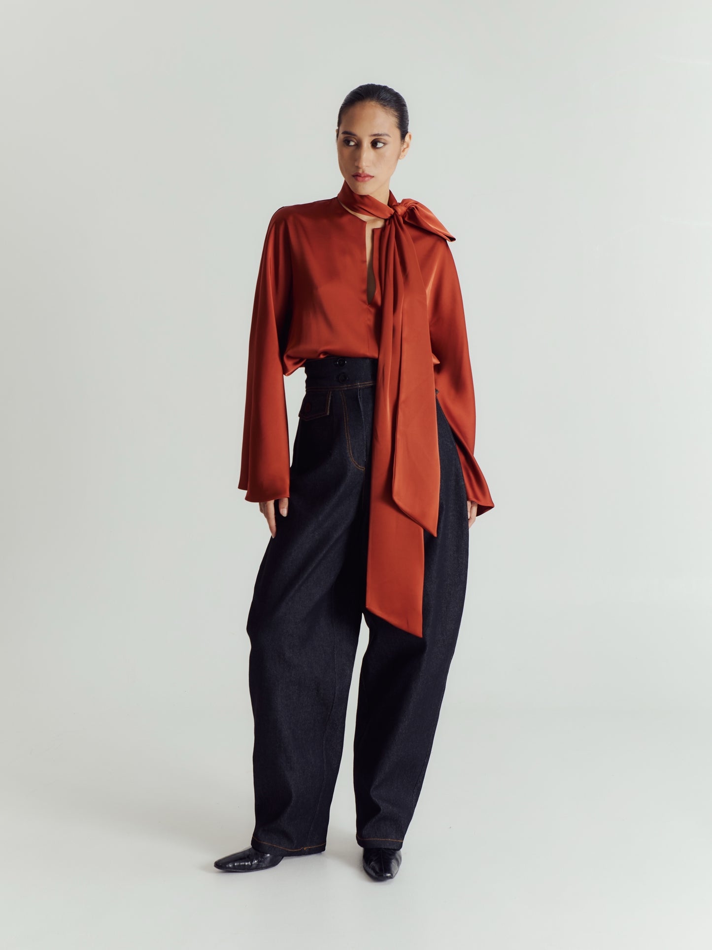 CELESTE WIDE BARREL PANTS