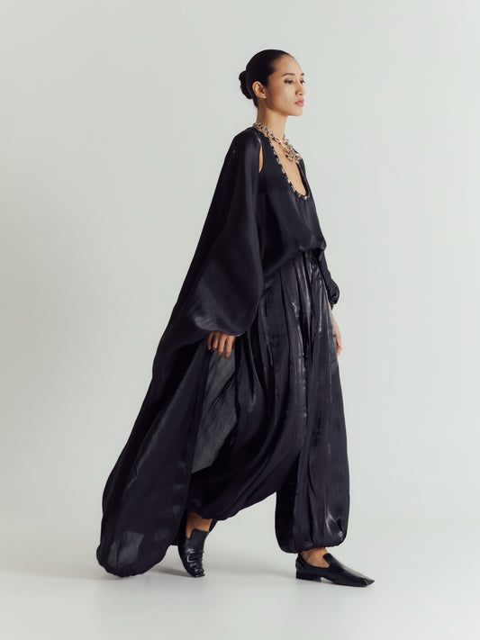 DESIREE BALLOON CAPE