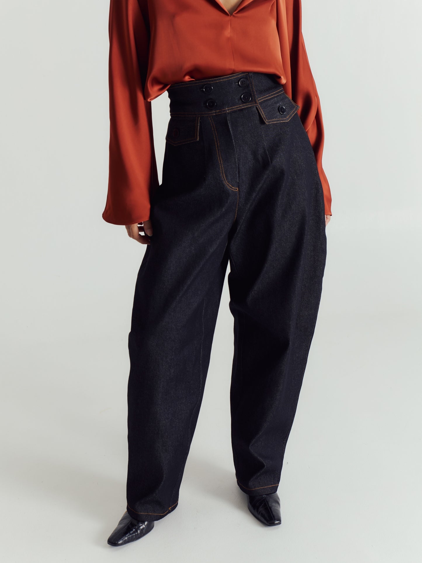 CELESTE WIDE BARREL PANTS