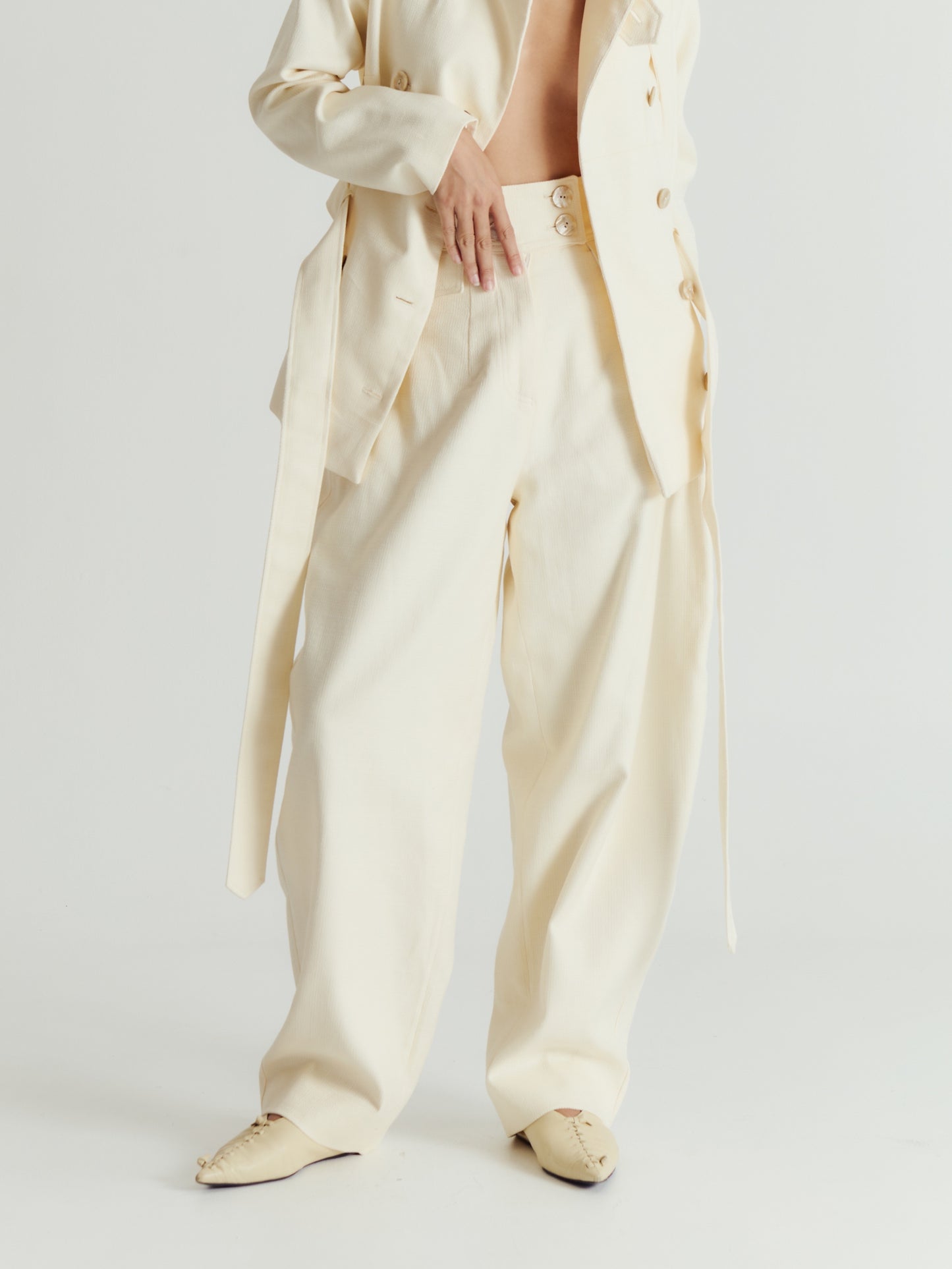 CELESTE WIDE BARREL PANTS